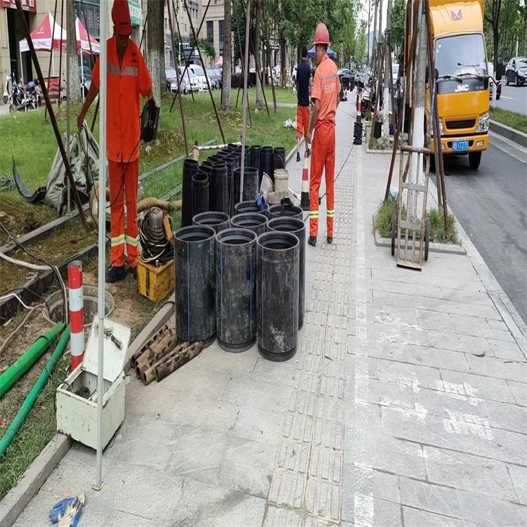 福海管道短管置换修复